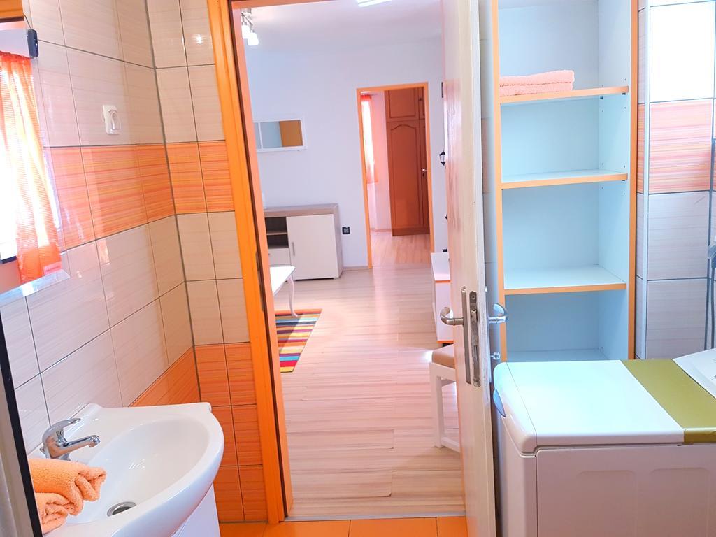 Apartment Asja Old City Center พูลา ภายนอก รูปภาพ